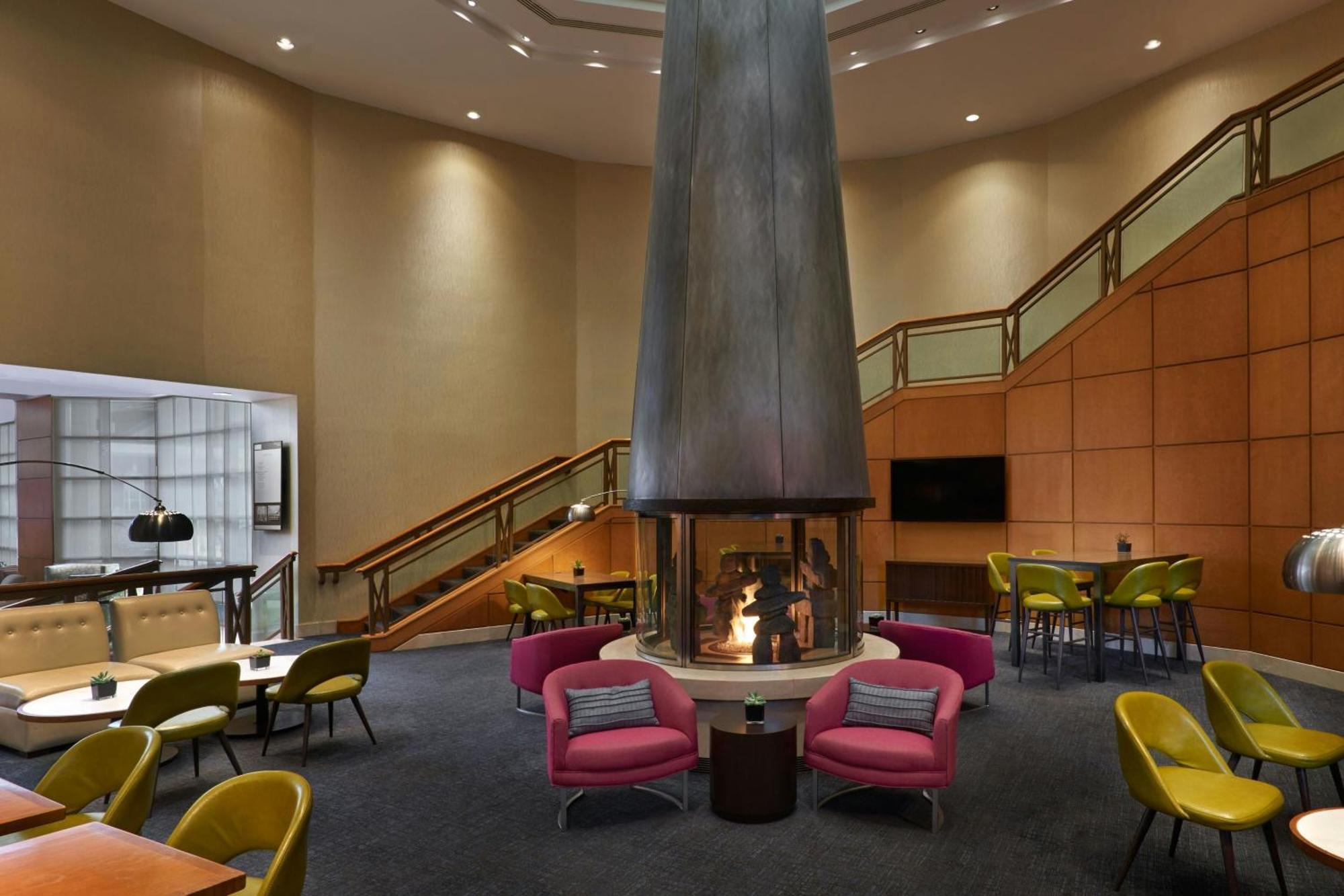 Hotel Marriott Downtown At Cf Eaton Centre Toronto